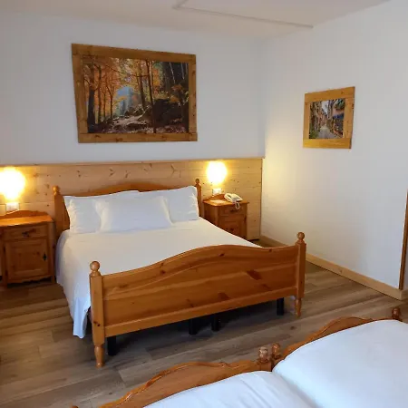 Hotell Scoiattolo Dolomites Experience Falcade