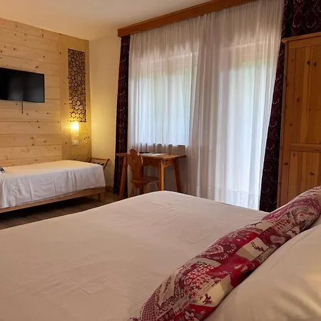Hotell Scoiattolo Dolomites Experience 3*