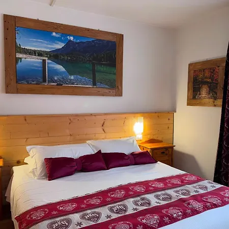 Scoiattolo Dolomites Experience Hotel Falcade