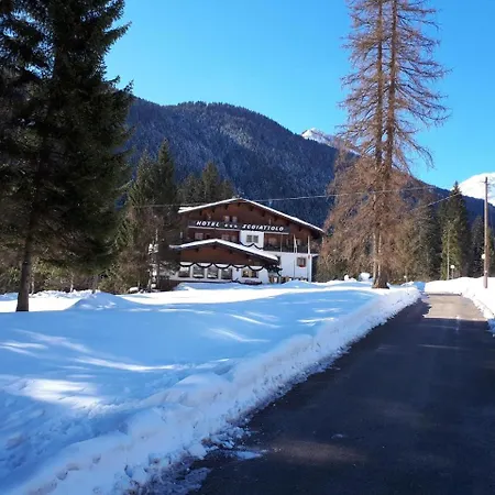 Scoiattolo Dolomites Experience Hotel 3*